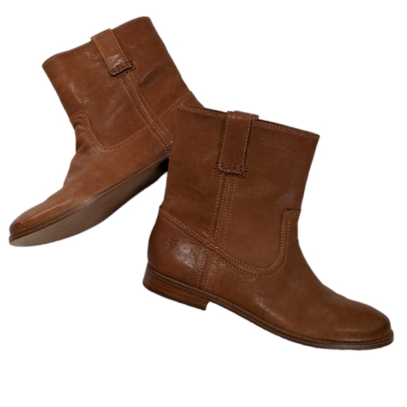 Frye, Anna short , women's short booties camel color. 6.5 - Picture 1 of 10
